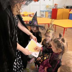 467456725 1246135193291836 429448010181599697 N