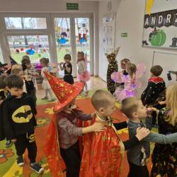 F207b21e 1210 4deb 990b E829552395e4