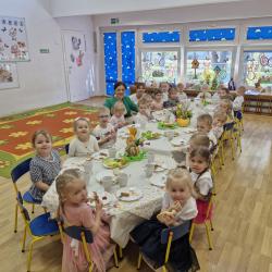 377a9d45 4ed5 4d1b 91d6 B9fdefd5ecc0