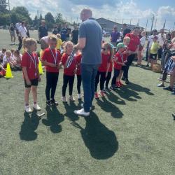 3db3aeb9 F589 4907 A23f E3851968ed76