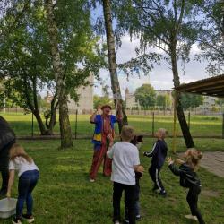 274c34b6 Ff37 4faf 9361 D54bc6cd7ed4