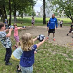 Ad983260 3d08 4661 Bc61 D54d24cada80