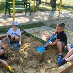 A84125cf 8d4f 4bb2 8208 32bd96c8210a