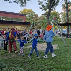 7c1c4b11 B17c 4d49 9a24 B79023e5ff51