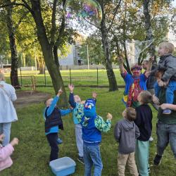 Cf794aa1 7247 4473 9f94 Cad85217d01e