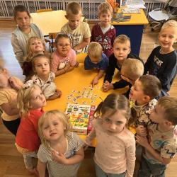 9ef2caea 9c18 4bf0 A6e1 C50e7b14fe76