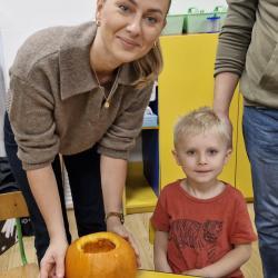 C09d1983 7a5c 4b55 B2af E35ee0461286