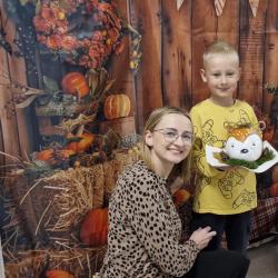 Warsztaty dyniowe z Rodzicami w grupie Jeżyki 