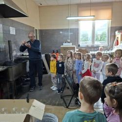 Fd5285f6 0c49 41db B4d6 7af7c851e521