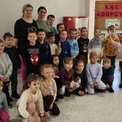 Jagódki i Wiewiórki z wizytą w bibliotece Szkoły Podstawowej nr1 