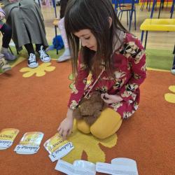 4d29bb04 5595 4af3 9b2f 55f31cf94b35