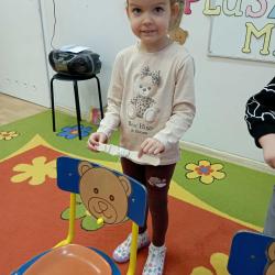 9fd16754 B870 4a76 8714 2148ed468a6d