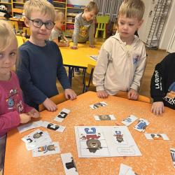 E868887b 915f 455f 9c82 Bf7617b2bad5