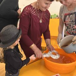 22dbf5be 0b41 4415 A122 865ee942e57f