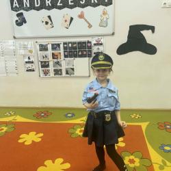 50aa5253 Df22 4f2d 8eb9 89e9d564bb78