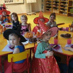 E9502749 86fe 455e B804 728e397c647b