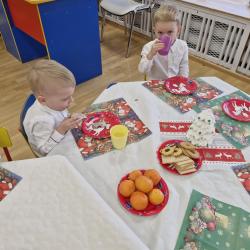 B24a30e8 C0f4 41ef 933c 502846ec837c