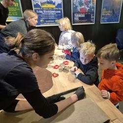 1b6210b4 6564 40f1 A198 2f776b35d027