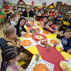 247b786d F2b2 4e56 8ed2 153968b3879a