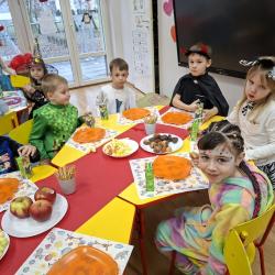 Dfcaaee1 3ac3 4536 A8fd 72074c12b3a6