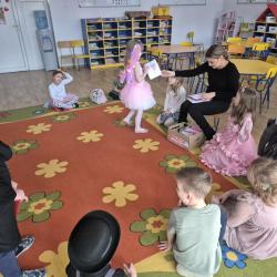 Messenger Creation 4b567f21 B1fe 4e46 8c03 14d08790fe53