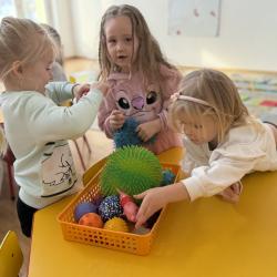 Messenger Creation A4e12141 C24c 4464 A017 Cc9a17d8ebde