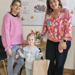 Helenka Gaworzewska  z grupy Jeżyki w konkursie Baśnie, bajki, bajeczki. VI edycja: 